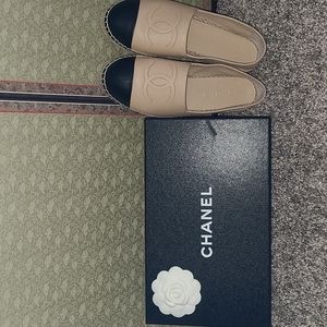 CHANEL ESPADRILLES size 7